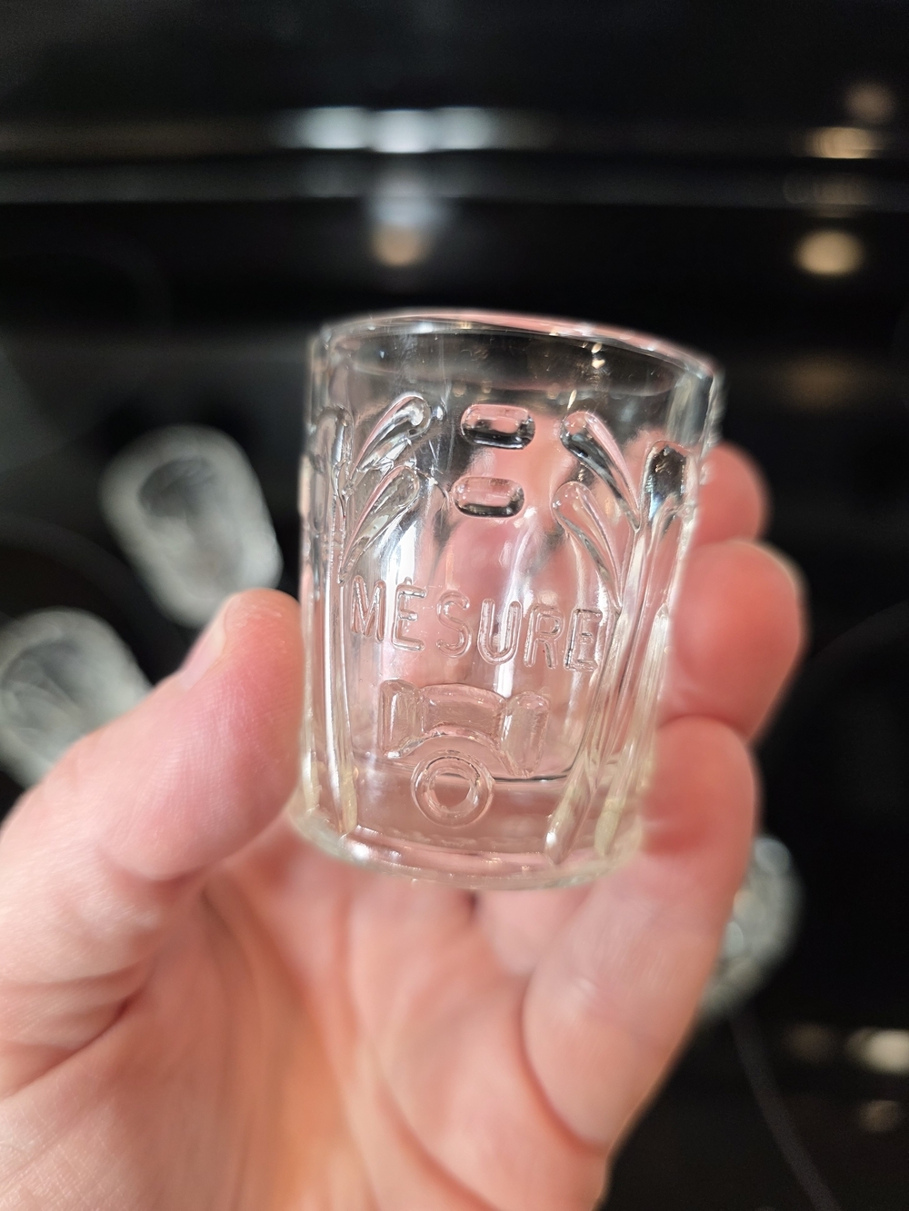 Classic Clear Glass Measuring Shot Glasses — Set of 4 - Picture 16 of 16